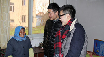 2013年6月，橙樹網絡舉辦《走進敬老院》的活動， 指在通過利用我們空余時間、通過我們同事